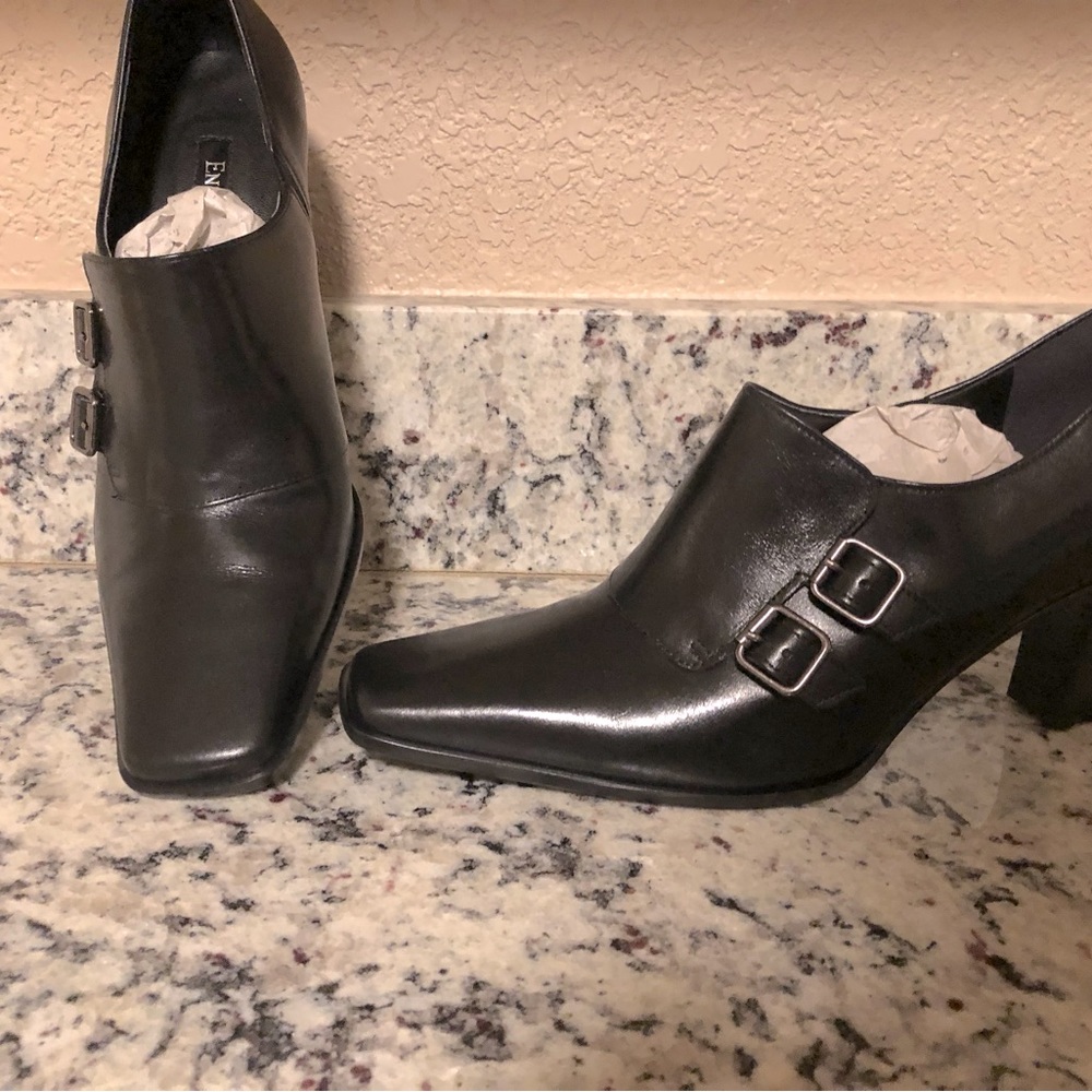 Enzo Angiolini Pumps